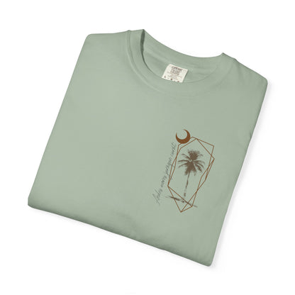 Charleston Palm Tree Tee  - Coastal Graphic T-Shirt
