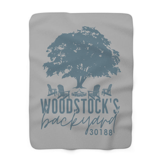 Woodstock's Backyard Sherpa Fleece Blanket